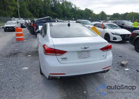 2016 Hyundai Genesis 3.8 z USA, uszkodzony, nr VIN KMHGN4JE6GU126749